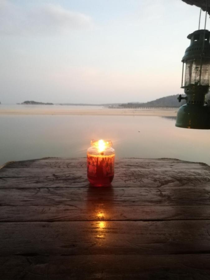 Firefly Guesthouse Prek Svay Village Exteriör bild